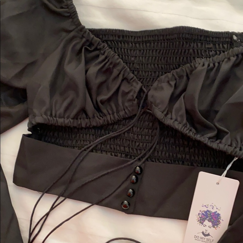 LAST DAY Black French Romance Crop Top - Picture 6 of 7